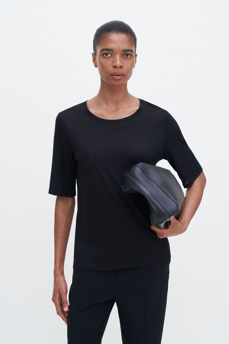 ELENA TEE Black