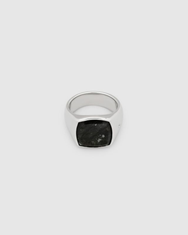 CUSHION RING Black Larvikite