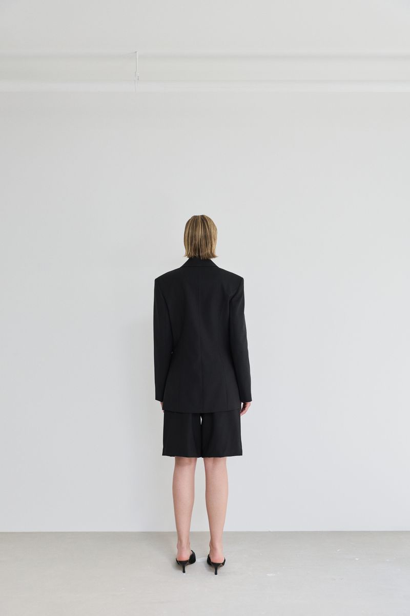 ARLES SHORTS Black