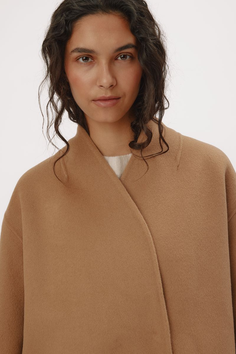 MARLA ULLJAKKE Creme Brulee Beige