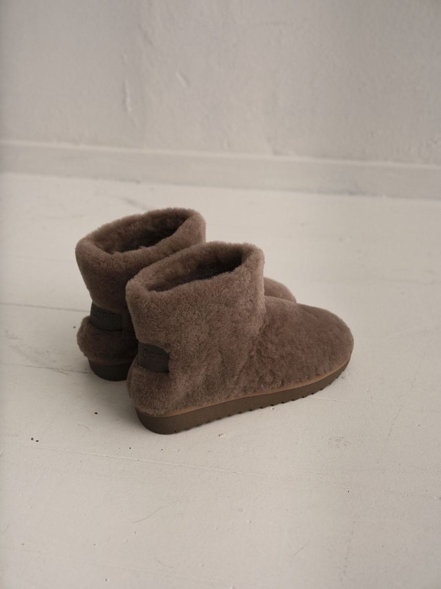 MOUNT BOOTS Taupe